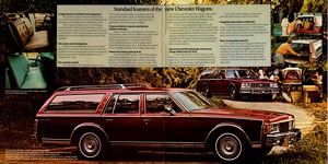 1977 Chevrolet Full Size (Cdn)-18-19.jpg